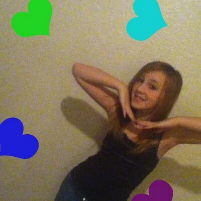 Profile Picture of Samantha Jean Coffey (@sammi54321) on Twitter