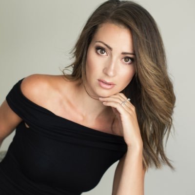 Profile Picture of Kristin Fielding (@kristinluella) on Twitter