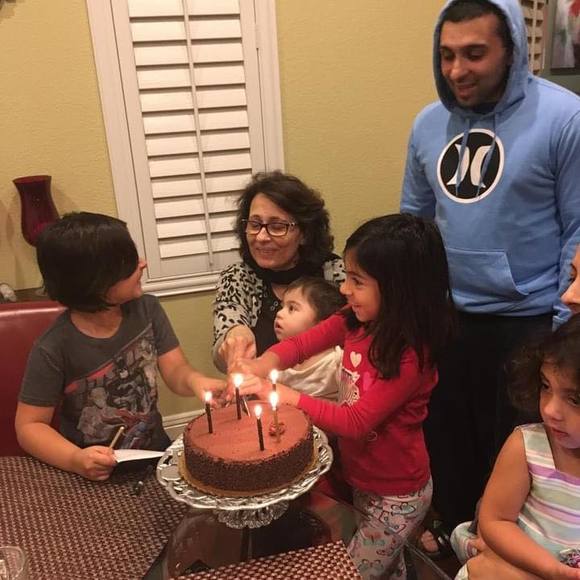 Profile Picture of Shazia Haque (@bittoh) on Poshmark