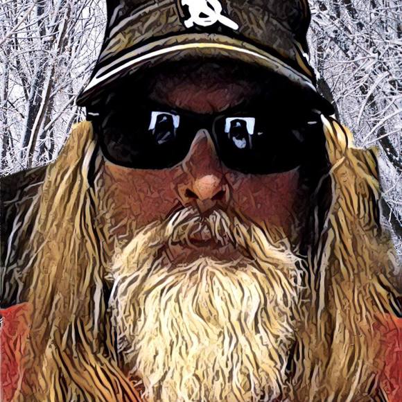 Profile Picture of Robert Marek (@rmarek3) on Poshmark