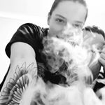 Profile Picture of Maëva Droulez (@maguie33) on Instagram