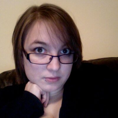 Profile Picture of Stephanie McPhee (@Stephiee2012) on Twitter