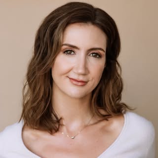 Profile Picture of Alicia Ryan (@aliciaryan) on Instagram