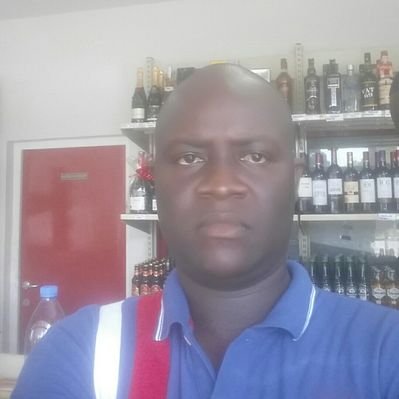 Profile Picture of James Treker (@carris2015) on Twitter