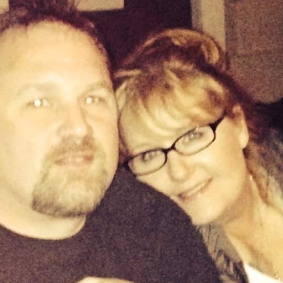 Profile Picture of Amie Vaughn (@amievaughn) on Poshmark