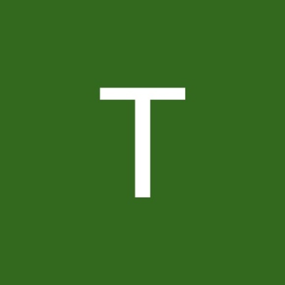 Profile Picture of Traci Campbell (@tracicampbel448) on Poshmark