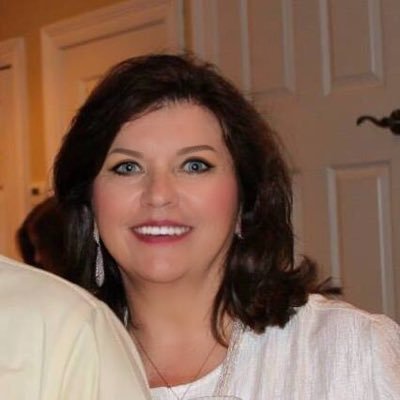 Profile Picture of Janet Van Mol (@janet_mol) on Twitter