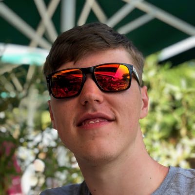 Profile Picture of Joe Melling (@JoeMello14) on Twitter