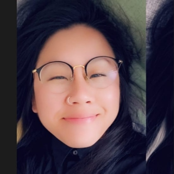 Profile Picture of Stephanie Owyeong (@steponmeowyyy) on Poshmark