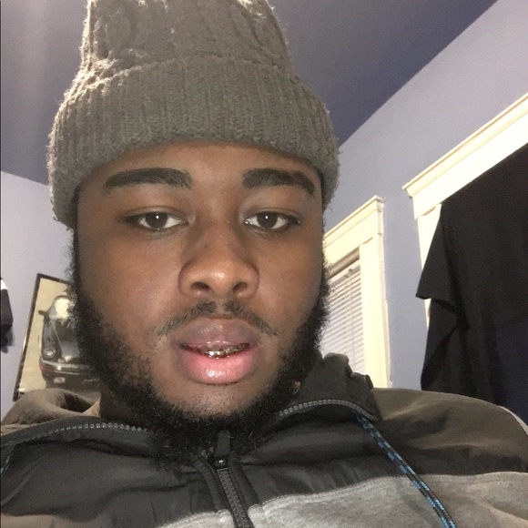 Profile Picture of Markus Velasquez (@markus9413) on Poshmark