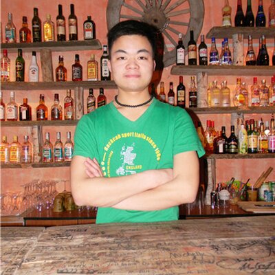 Profile Picture of RAY  MOO (@raymonddelia2) on Twitter