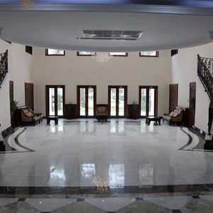 Profile Picture of Sadiq (@awara.musafir) on Myspace