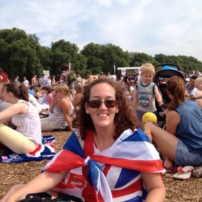 Profile Picture of Valerie Tracy (@tracy_valerie) on Twitter