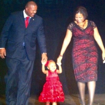 Profile Picture of Ray Perry (@1vision4life) on Twitter