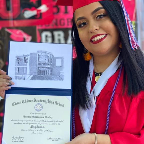 Profile Picture of Lorenzo Munoz (@lorenzomunoz1) on Poshmark