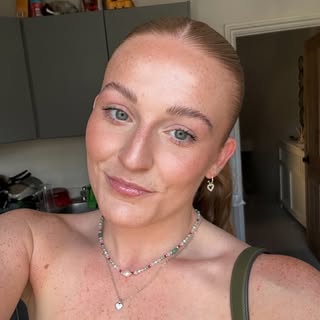 Profile Picture of anna olivia (@annabaker_) on Instagram