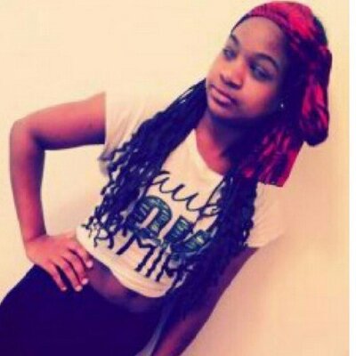 Profile Picture of Nya Turner (@NeonPinkRibbons) on Twitter