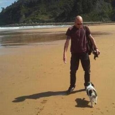 Profile Picture of John Bagan (@johnbags50) on Twitter