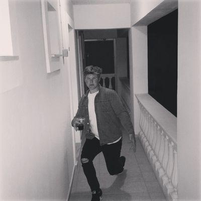 Profile Picture of Oliver Davison (@OllieDavison) on Twitter