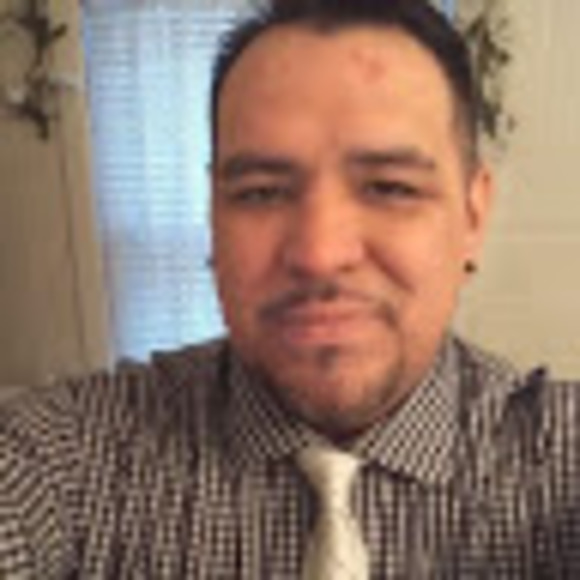 Profile Picture of Jeremy b. Claymore (@jclaymorec) on Poshmark