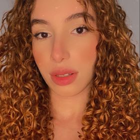 Profile Picture of Soph (@sophialara_lorem) on Pinterest