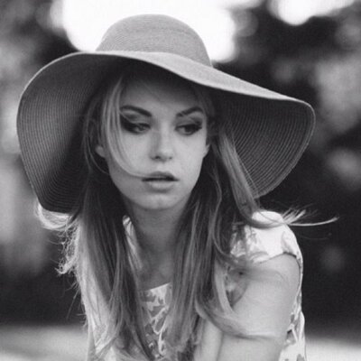 Profile Picture of Penelope Mitchell (@pfhmitchell) on Twitter