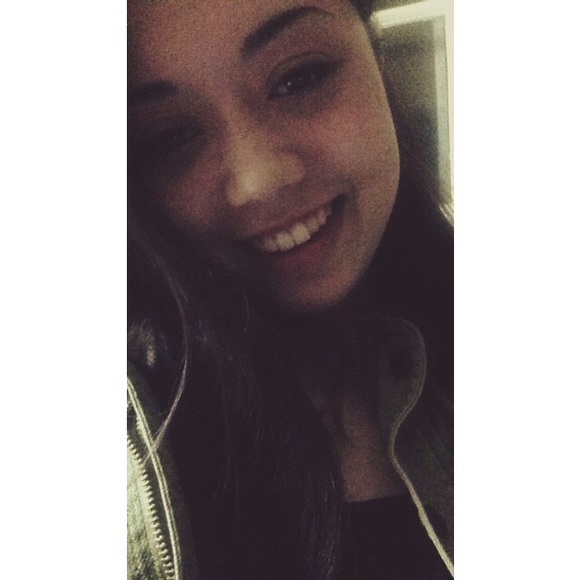 Profile Picture of Jessica Dyas (@jessdy) on Poshmark