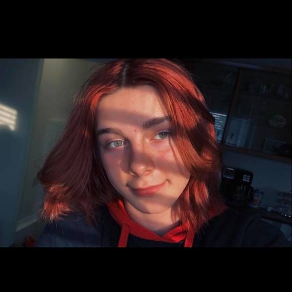 Profile Picture of Rylan Boser (@rylanboser) on Poshmark