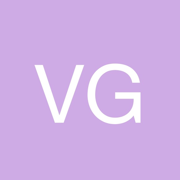 Veronique Godleski - Poshmark Profile Picture of Veronique Godleski (@veroniquetaken) on Poshmark