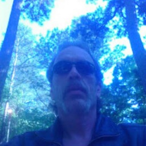 Profile Picture of Mark Wright (@markwright359) on Poshmark