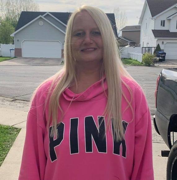 Profile Picture of Tonya Egbert (@tonyaegbert) on Poshmark