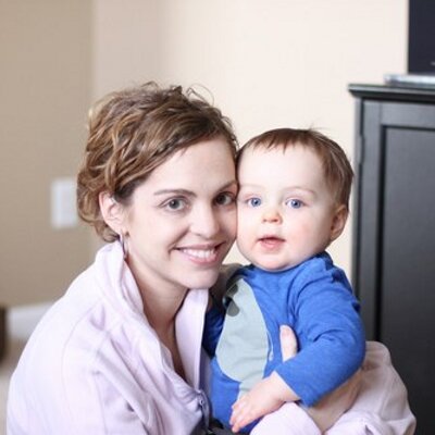 Profile Picture of Lisa McClinton (@lisalisa232) on Twitter