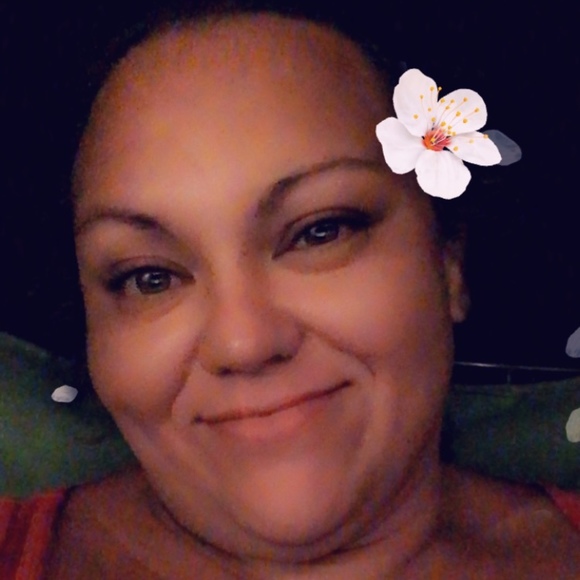 Profile Picture of Hulu Kaopiocamvel (@huluballs) on Poshmark