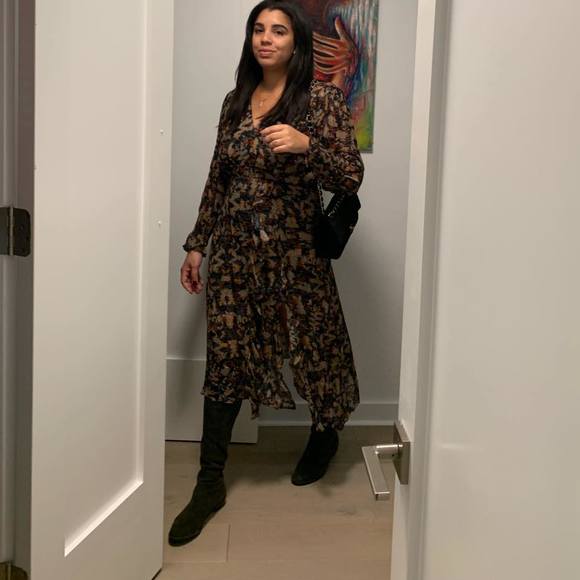 Profile Picture of Lauren Krypell (@lcc2140) on Poshmark