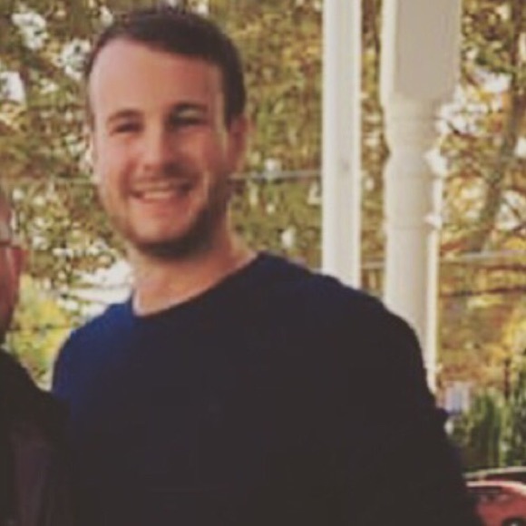 Profile Picture of Scott Brooks (@scottbrooks1890) on Poshmark