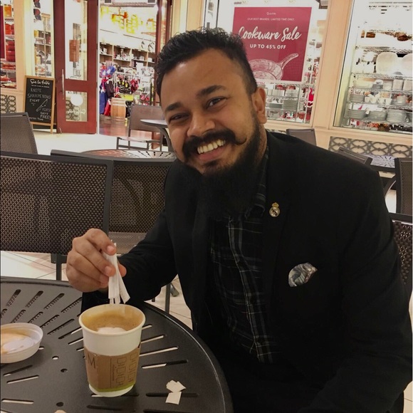 Profile Picture of Mohammed Sharif (@swarup0000) on Poshmark