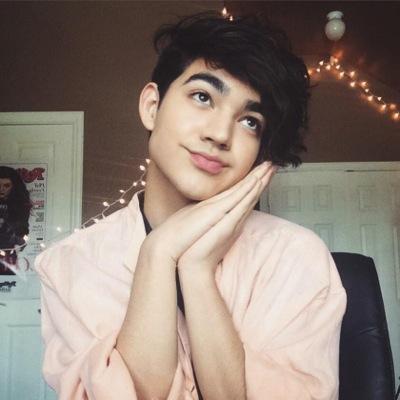 Profile Picture of Scott Is Bae (@LovinLordDisick) on Twitter