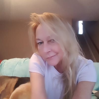 Profile Picture of Alice McAllister (@RclCarla) on Twitter