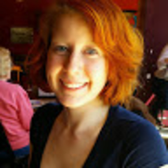 Profile Picture of Jasmine Winzeler (@colordriple) on Poshmark