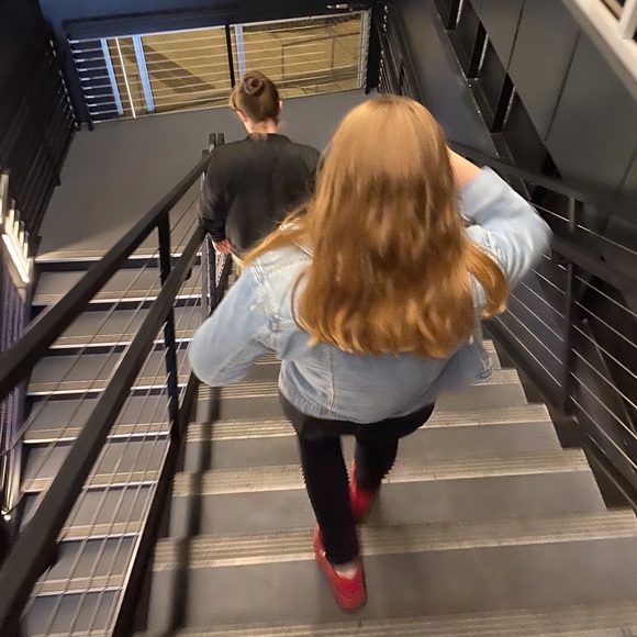 Profile Picture of Bethany Middlemass (@bethmid) on Poshmark