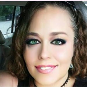 Profile Picture of lauraadkinsaucoin (@lauraadkinsaucoin) on Tiktok