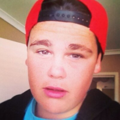 Profile Picture of Scott Poynter (@Poynter2000) on Twitter
