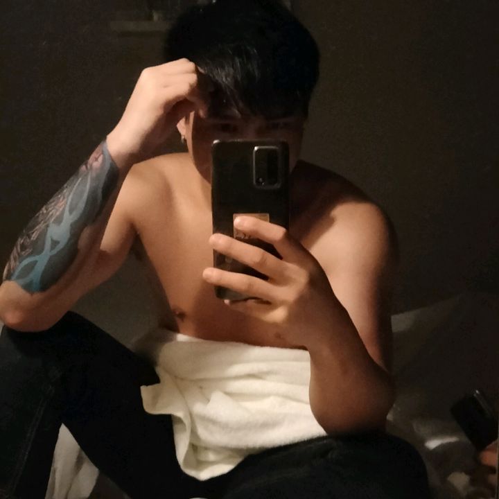 Profile Picture of @andy (@randyroger2) on Tiktok
