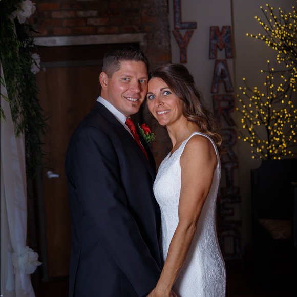 Trisha Deshuk - Poshmark Profile Picture of Trisha Deshuk (@shook214) on Poshmark