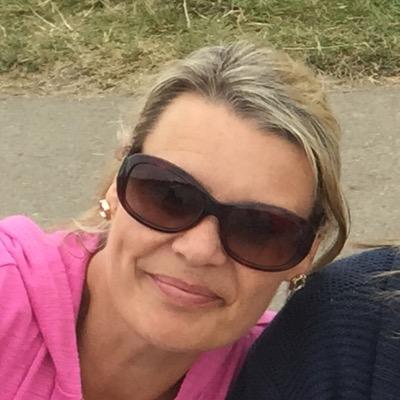 Profile Picture of sarah devaney (@sarahdev) on Twitter