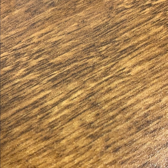 Profile Picture of Fenitza Salmeron (@fen713) on Poshmark