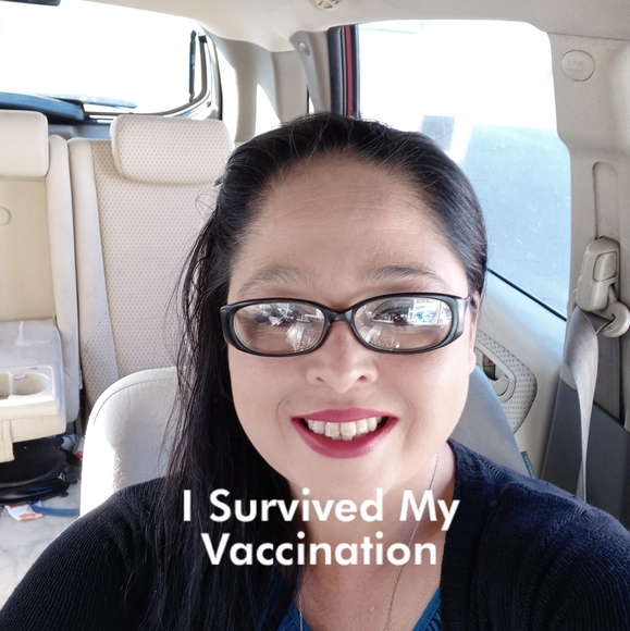 Profile Picture of Kelly Wilmoth (@mommynavarro) on Poshmark