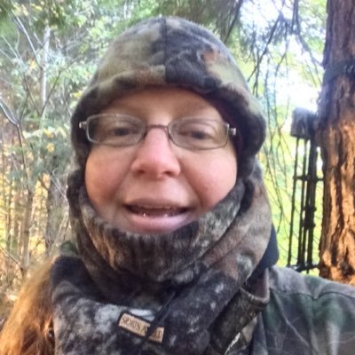 Profile Picture of Linda Raub (@lindahatchraub) on Twitter