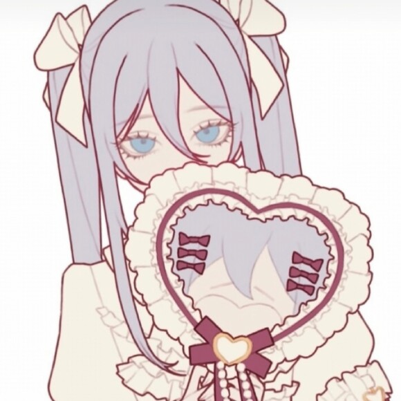 Profile Picture of Mox Mox (@mox_mox) on Poshmark