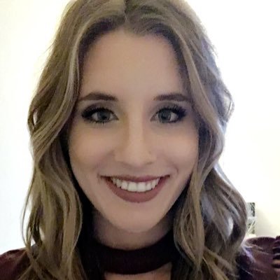 Profile Picture of Amanda Durham (@amandalizz_) on Twitter